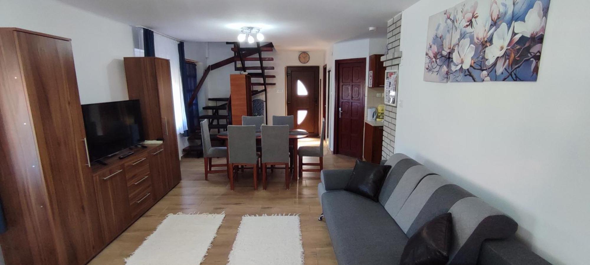 Bazsi Apartman Хайдусобосло Экстерьер фото