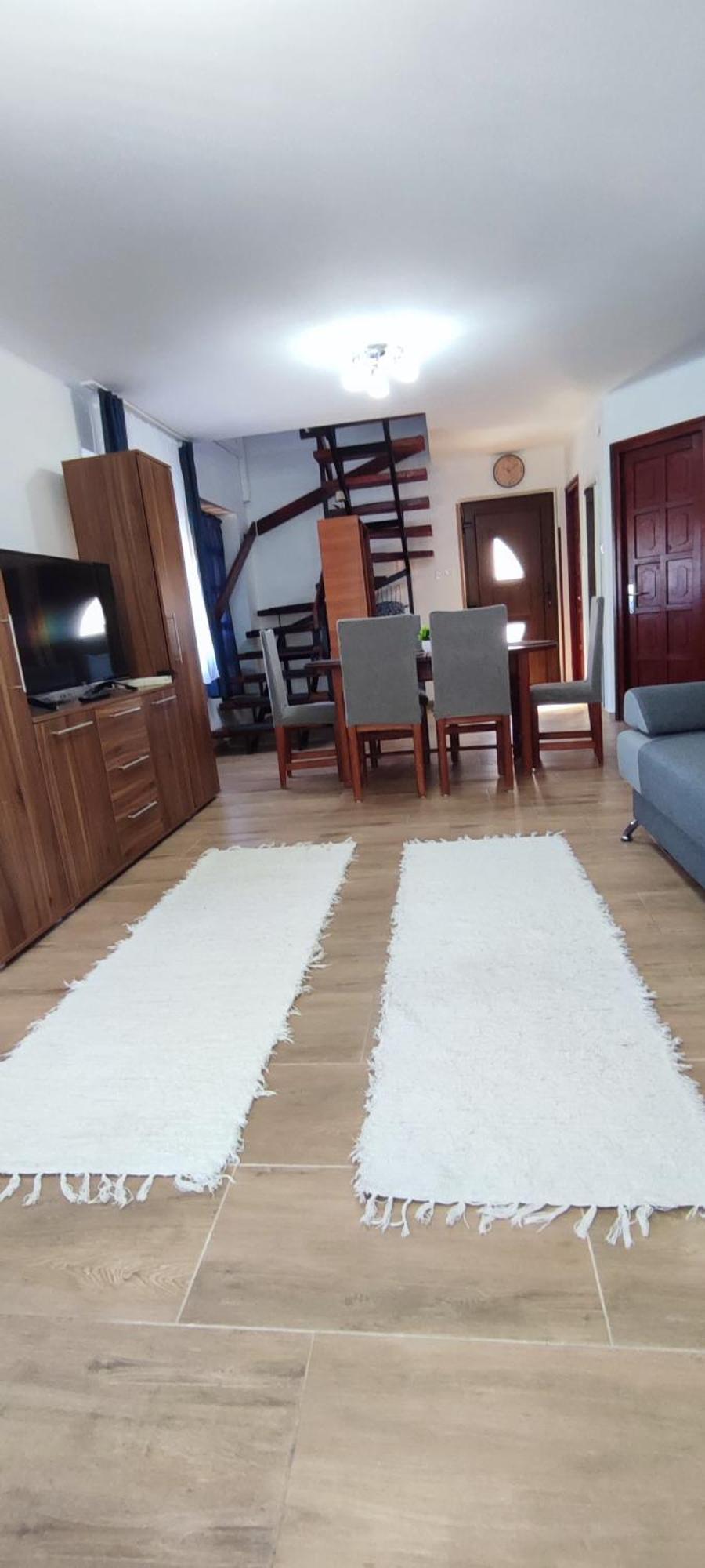 Bazsi Apartman Хайдусобосло Экстерьер фото